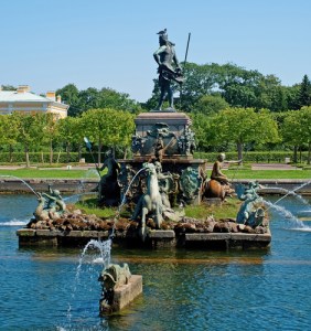 peterhof fuentes